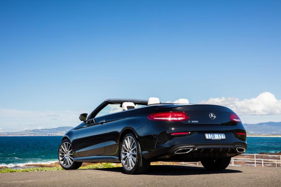  Mercedes-Benz C300 Cabriolet AMG Line 2016 года  (AU) (фото 11 из 24)